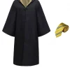 Panoplie complète Apprenti Sorcier : robe noire Poudlard, blason maison et cravate assortie jaune .
