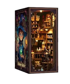 Book nook en bois DIY Alchemy Master avec éclairage LED représentant un laboratoire de magicien miniature.