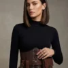 Corset serre-taille médiéval en cuir marron avec ceinturon et sacoches intégrées