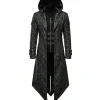 Veste à capuche Assassin homme cosplay médiéval, coupe asymétrique, broderies gothiques détaillées.