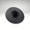 Chapeau sorcier alchimiste noir, polyester vieilli avec broderies, vue du dessous