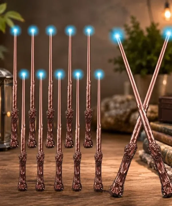 Lot de 10 baguettes magiques lumineuses sonores marron, texture bois sculptée.
