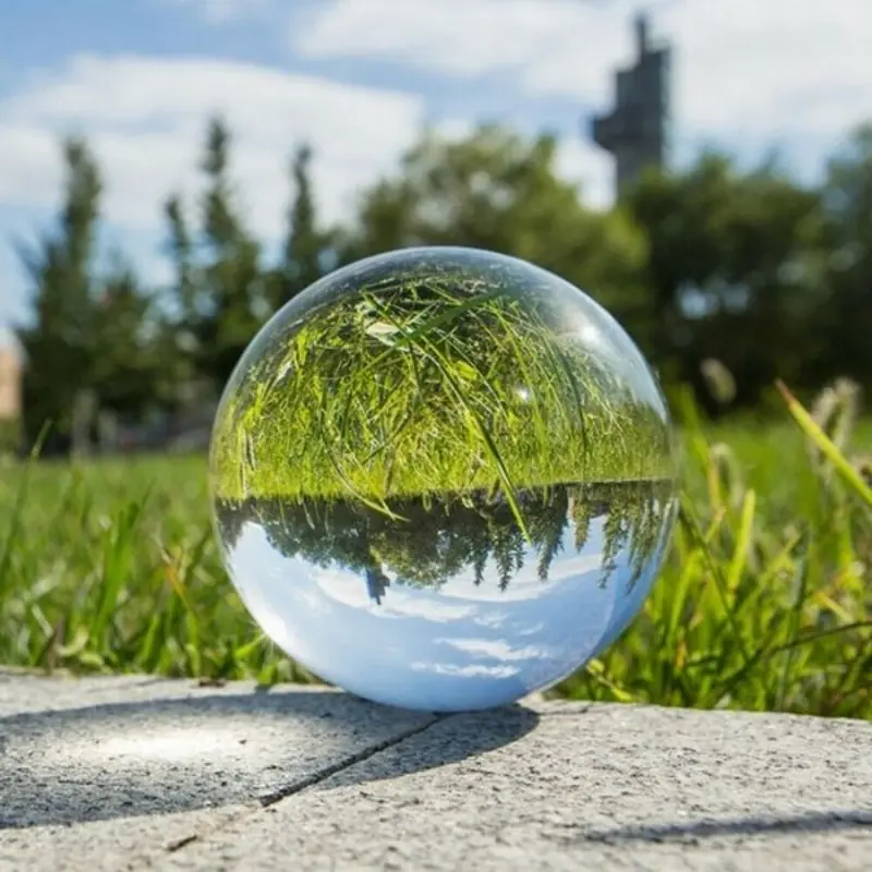 Boule de cristal transparente en verre K9 de 80 mm
