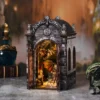 Book Nook Repaire du Dragon avec dragon doré et trésor illuminé