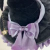 Chapeau de sorcière à nœud violet avec bord volanté et pendentif étoilé